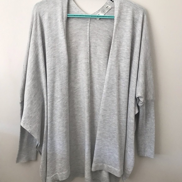 Flowy Premium Quality Long Cartigan - Picture 2 of 4